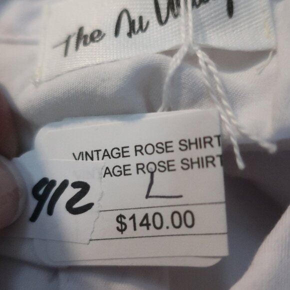 NWT Womens The Nu Vintage White Rose Button Down Shirt Sz L - Picture 7 of 8